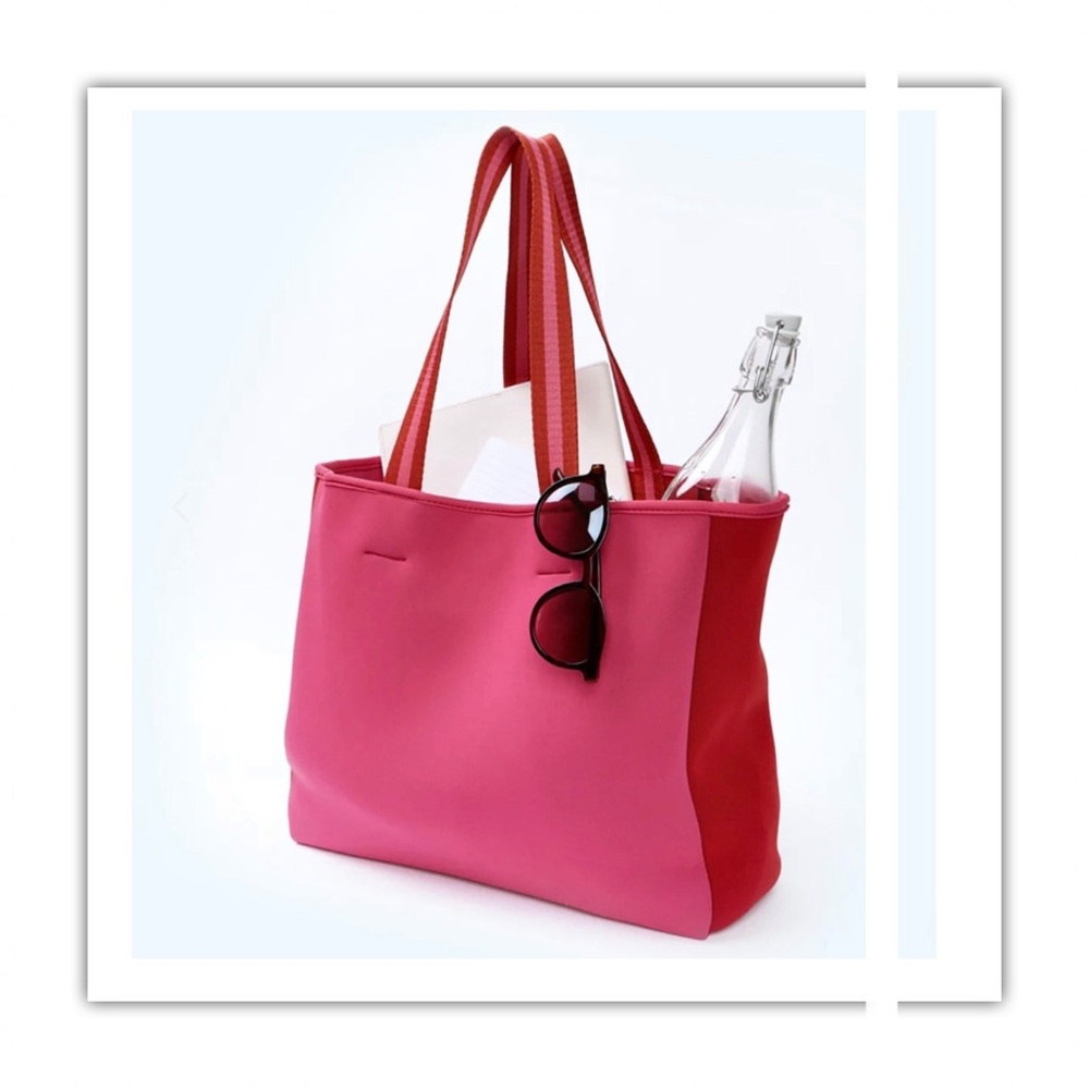 NWT SUMMERSALT Neoprene Beach Tote in Pink/Red - Soft, Durable & Water-resistant